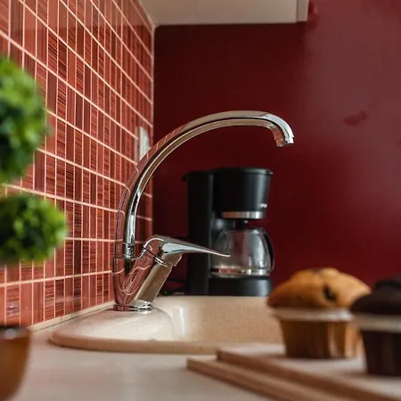 Maria's * Argostolion