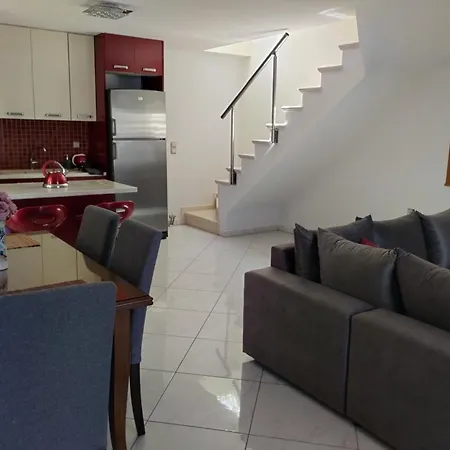 Chelmis Maria's 아르고스톨리온