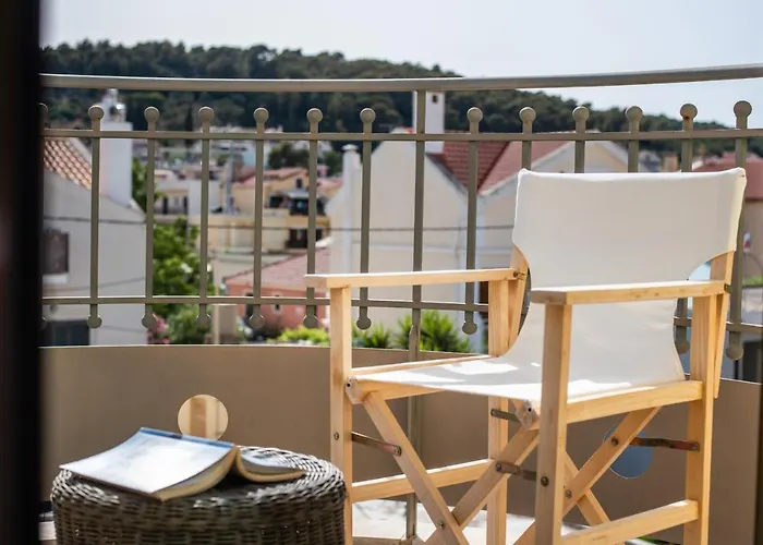 Chelmis Maria's Villa